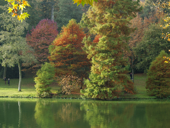 Stourhead in the Autumn